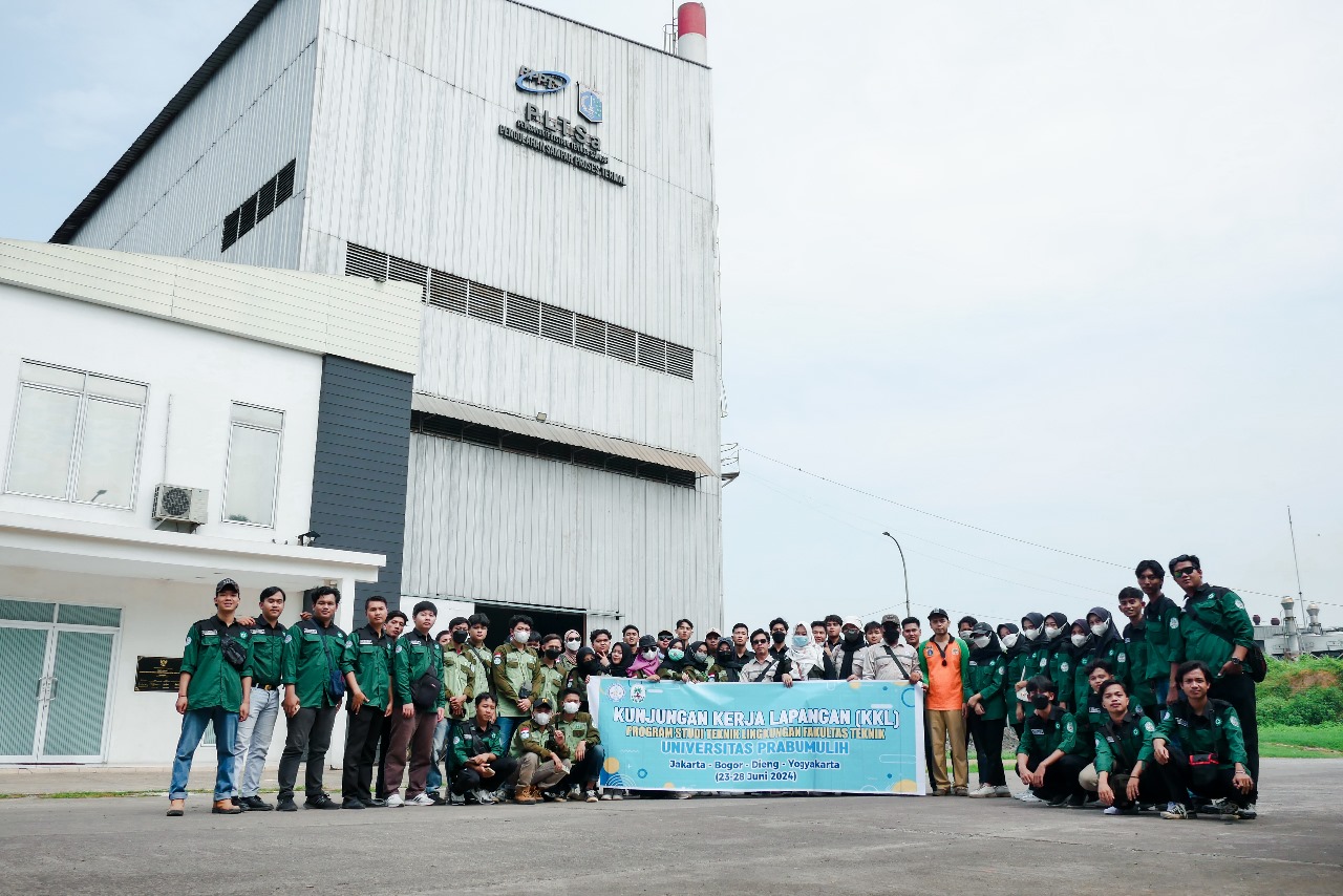 Mahasiswa Teknik Lingkungan Melaksanakan Kuliah Kerja Lapangan